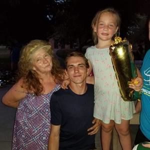 Meet your Posher, Nick